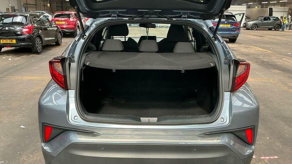 Toyota C-Hr Excel Grey #12