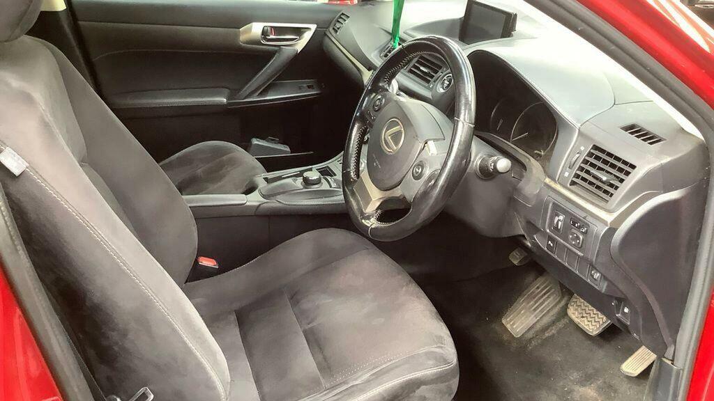 Lexus CT 200H 1.8 Sport Cvt Silver #11