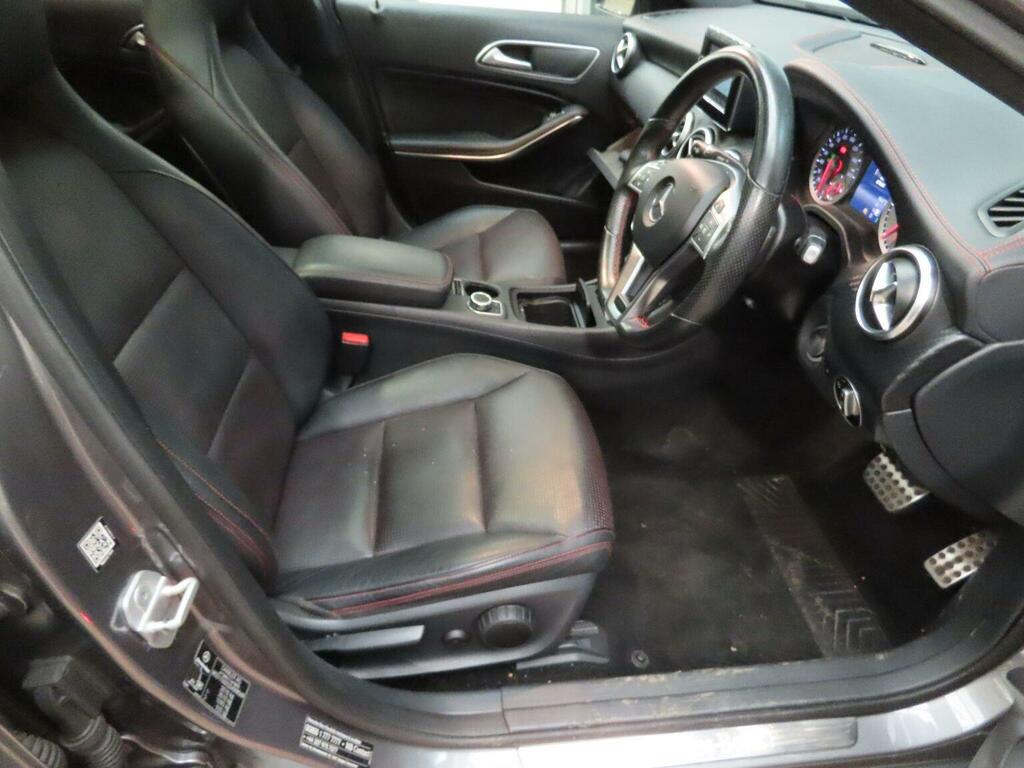 Mercedes-Benz A Class A45 Amg 4Matic White #8