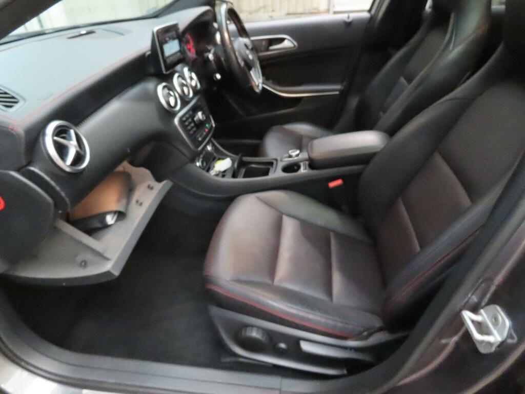 Mercedes-Benz A Class A45 Amg 4Matic White #7