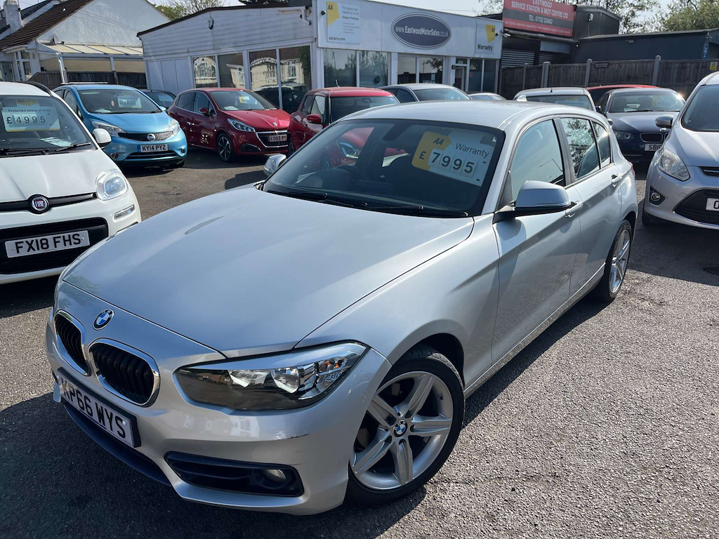 BMW 1 Series 118D Sport Silver