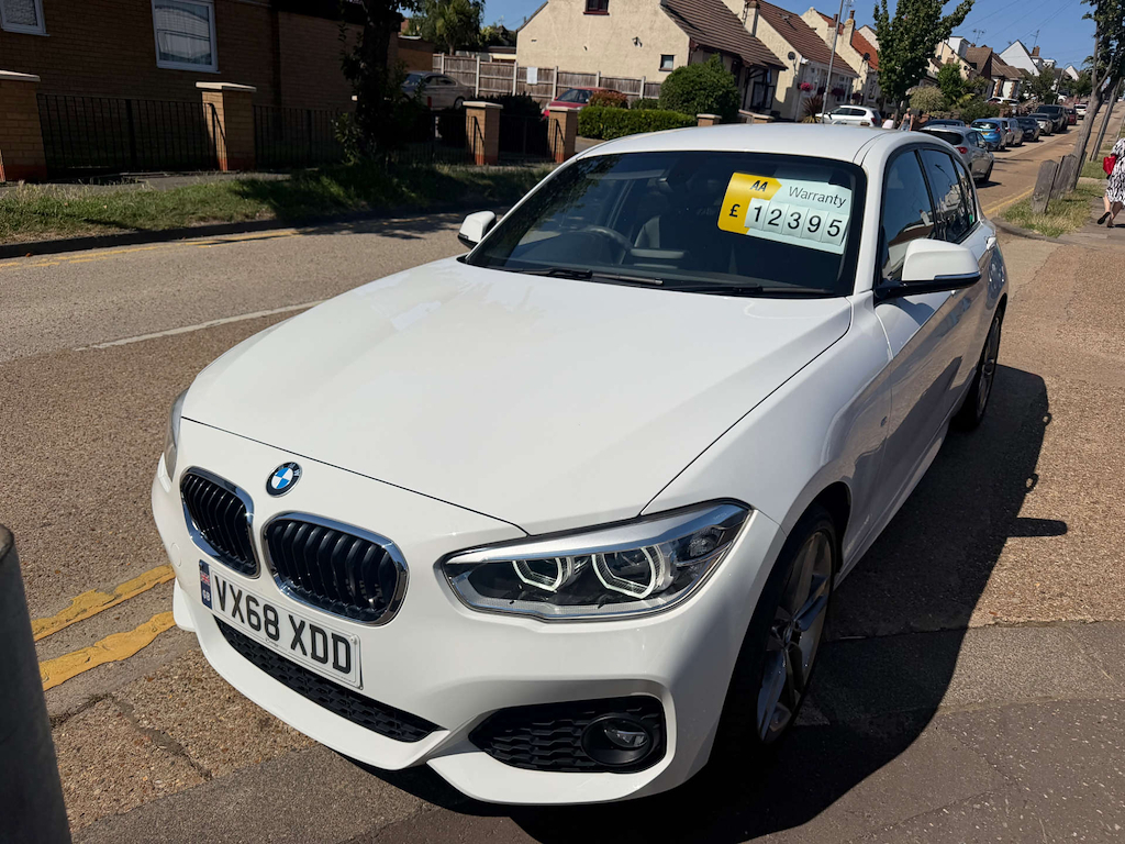 BMW 1 Series 116D M Sport VX68XDD White #5