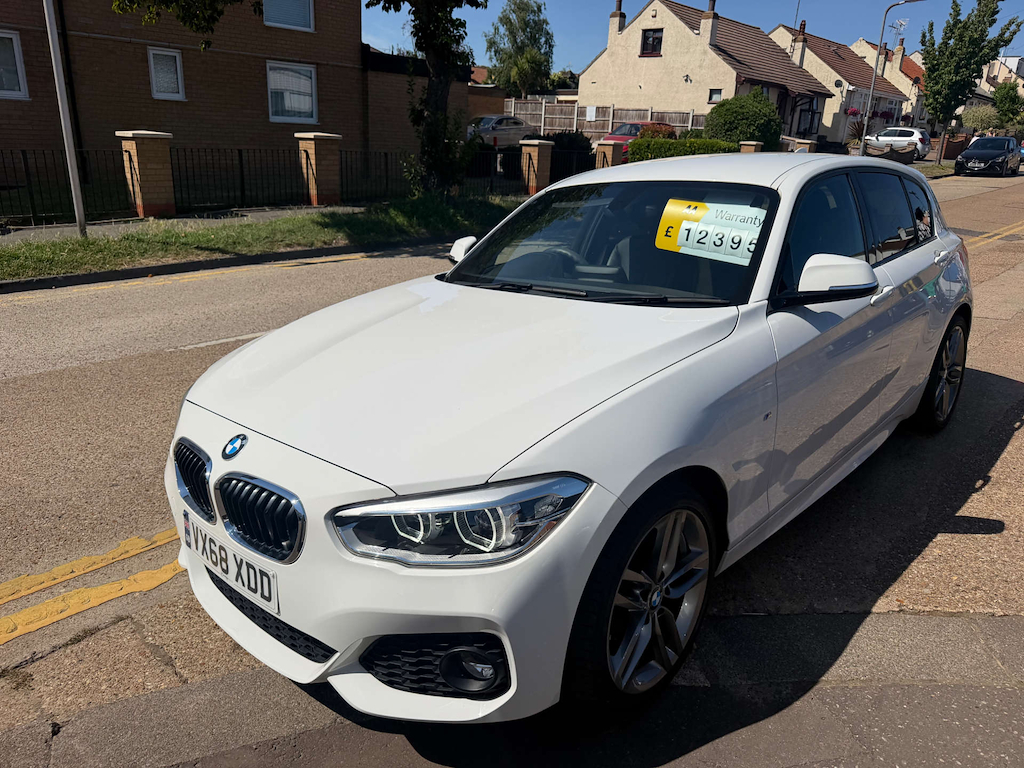 BMW 1 Series 116D M Sport VX68XDD White #3