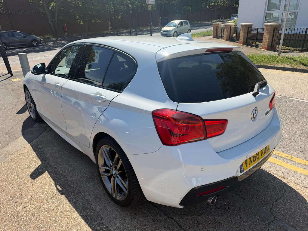 BMW 1 Series 116D M Sport VX68XDD White #2