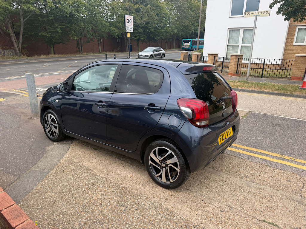 Peugeot 108 Allure Blue #2