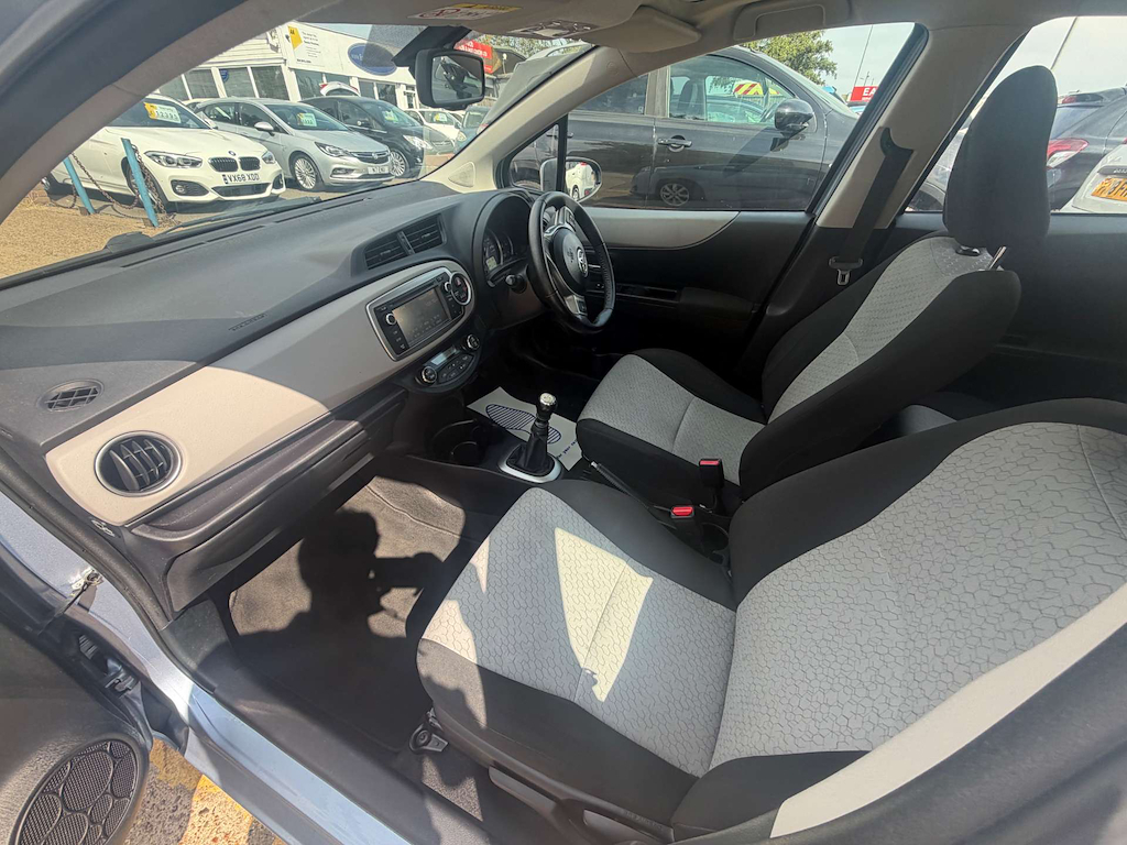 Toyota Yaris 1.33 Dual Vvt-i Tr Euro 5 Grey #5