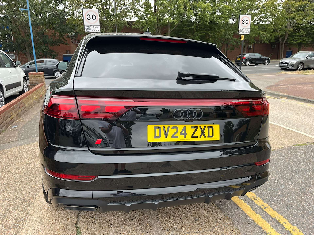 Audi Q8 Vorsprung 50 Tdi Mhev Quattro 4Wd Black #6