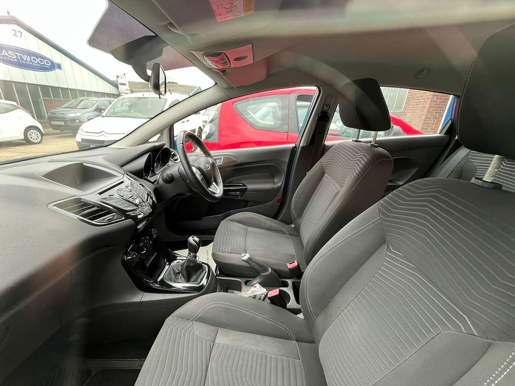 Ford Fiesta Zetec Blue #3