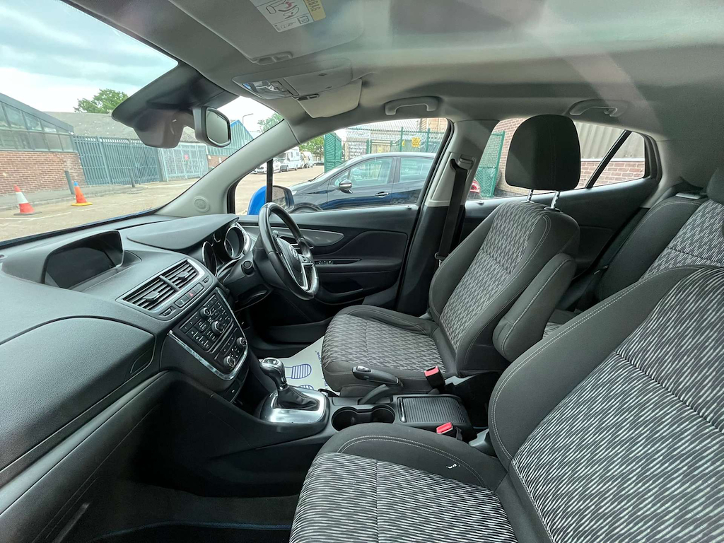 Vauxhall Mokka Tech Line T DE64YCV Blue #2