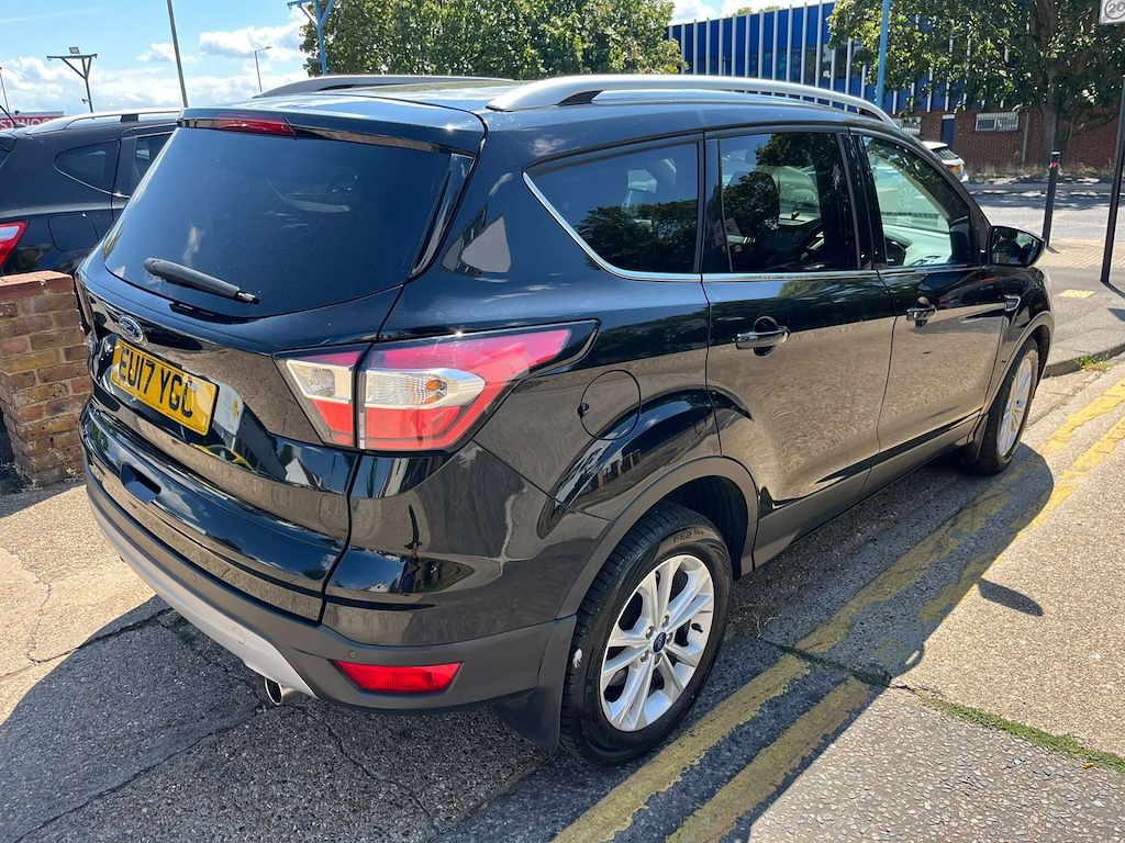 Ford Kuga Titanium Tdci Black #2