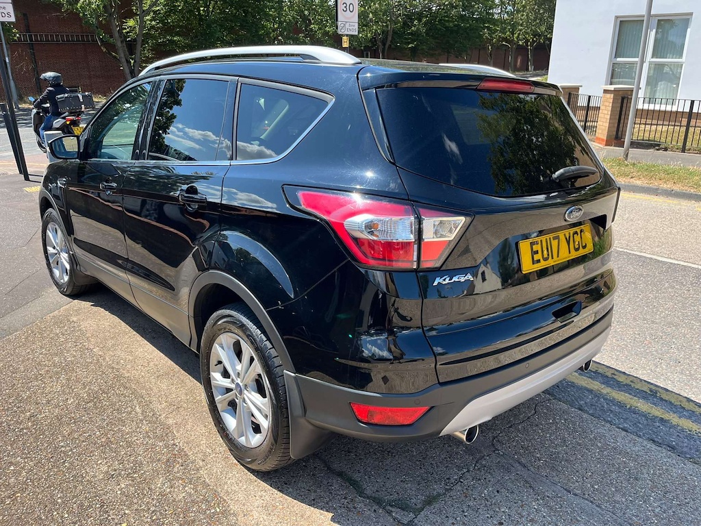 Ford Kuga Titanium Tdci Black #4