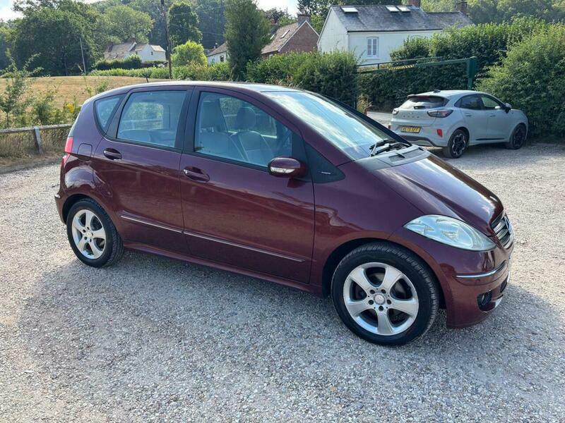 Mercedes-Benz A Class 1.5 A150 Elegance Se Hatchback Grey #22