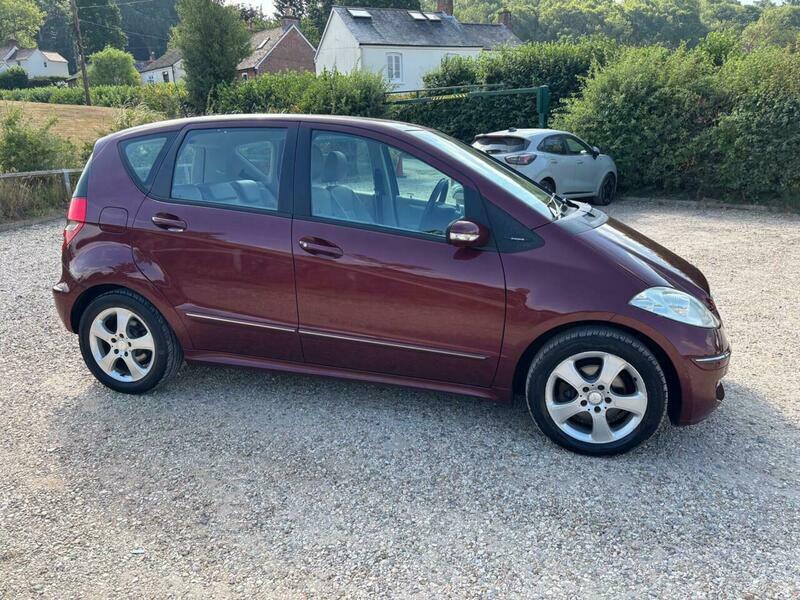 Mercedes-Benz A Class 1.5 A150 Elegance Se Hatchback Grey #21