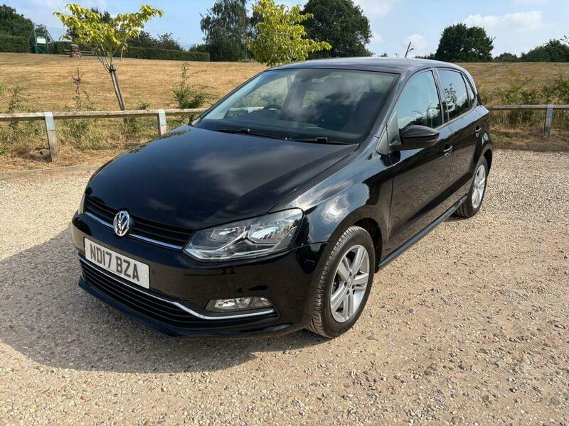 Volkswagen Polo 1.2 Tsi Bluemotion Tech Black #6