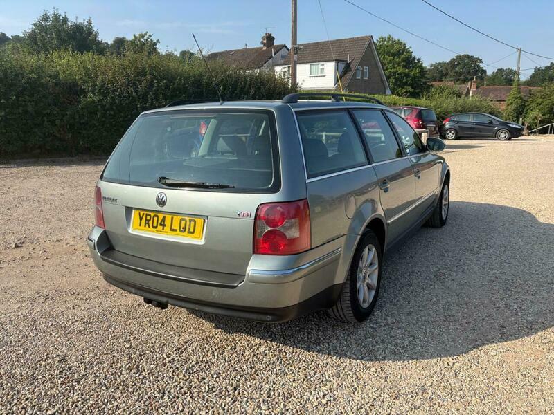 Volkswagen Passat Highline 130Bhp Silver #17