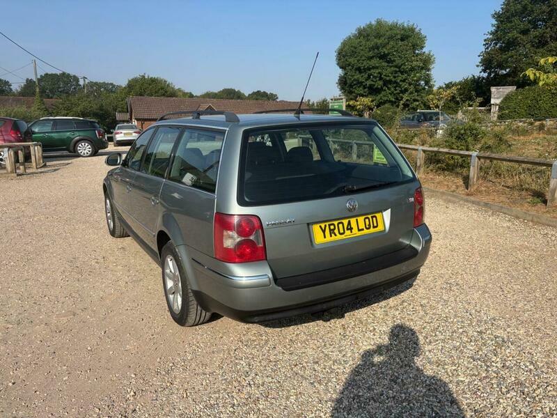 Volkswagen Passat Highline 130Bhp Silver #14