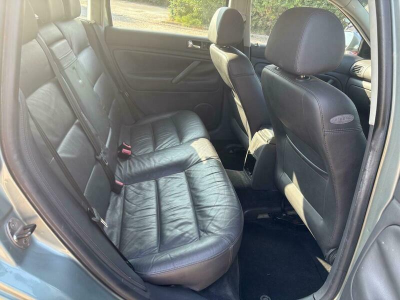 Volkswagen Passat Highline 130Bhp Silver #26