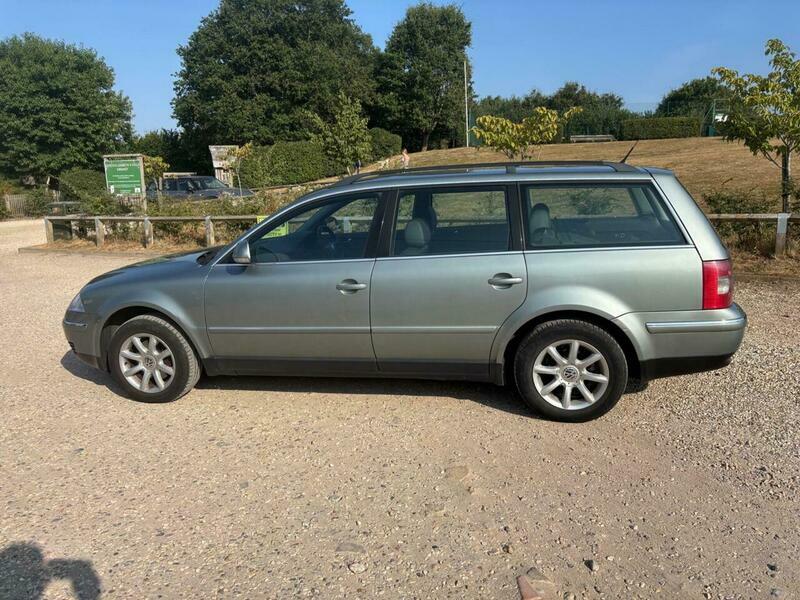 Volkswagen Passat Highline 130Bhp Silver #11