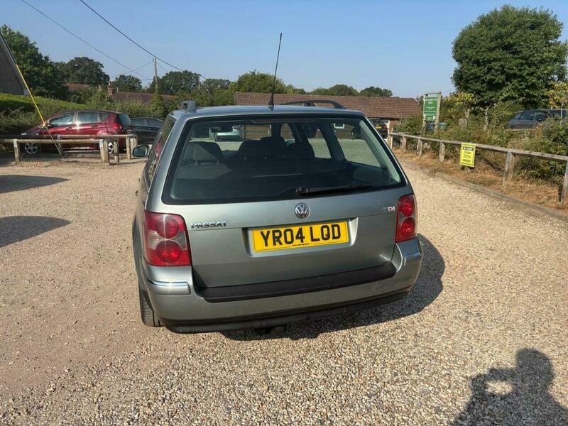 Volkswagen Passat Highline 130Bhp Silver #15