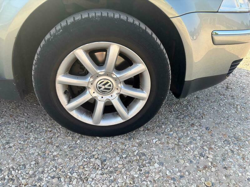 Volkswagen Passat Highline 130Bhp Silver #23