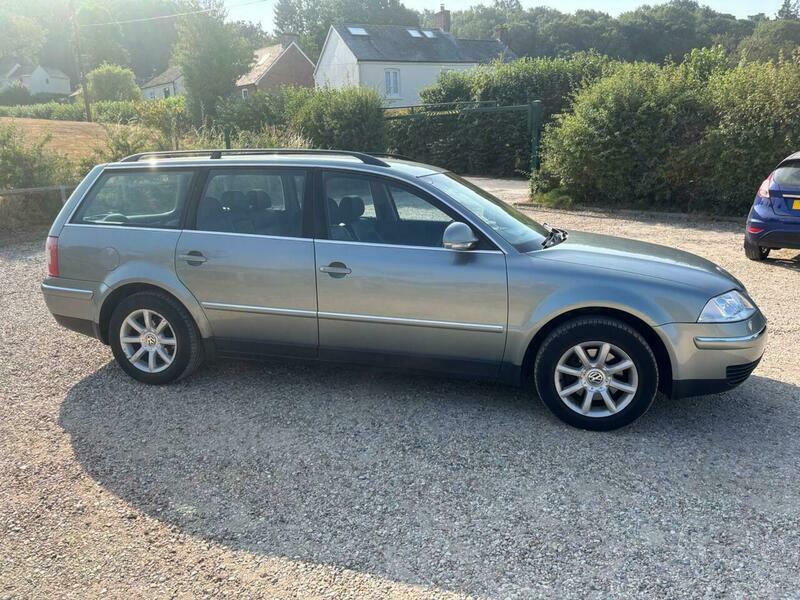 Volkswagen Passat Highline 130Bhp Silver #21