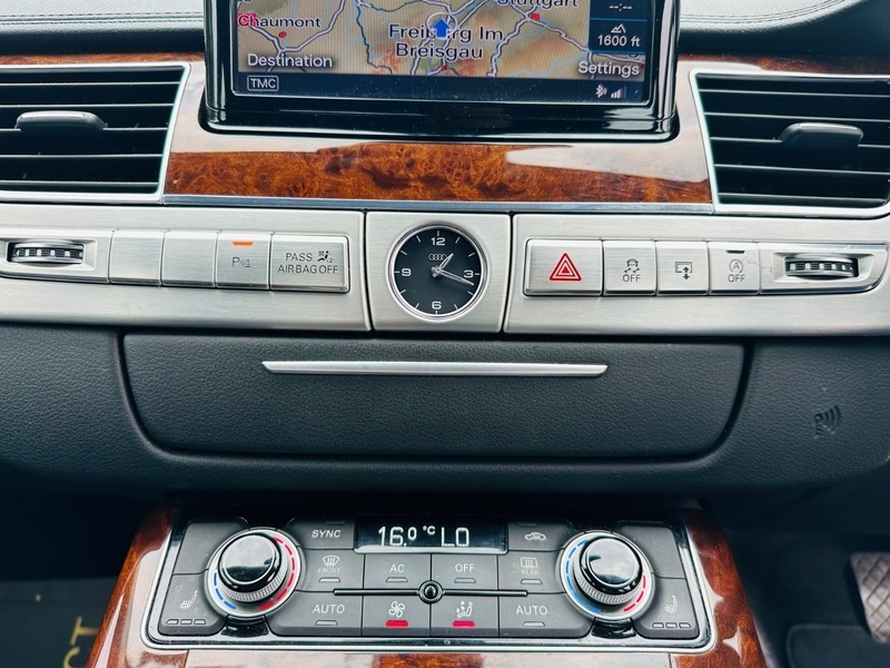 Audi A8 3.0L Tdi Quattro Se Executive 250 Bhp Grey #19