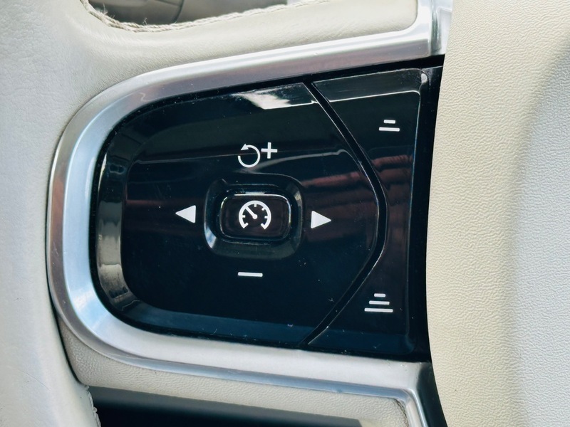 Volvo XC90 D5 Momentum Awd Black #29