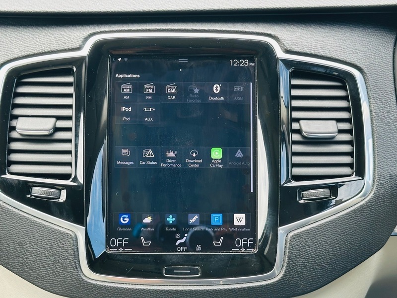 Volvo XC90 D5 Momentum Awd Black #23