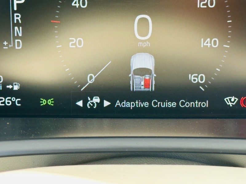 Volvo XC90 D5 Momentum Awd Black #32