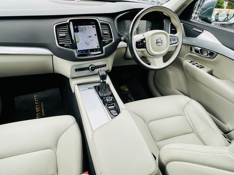 Volvo XC90 D5 Momentum Awd Black #18