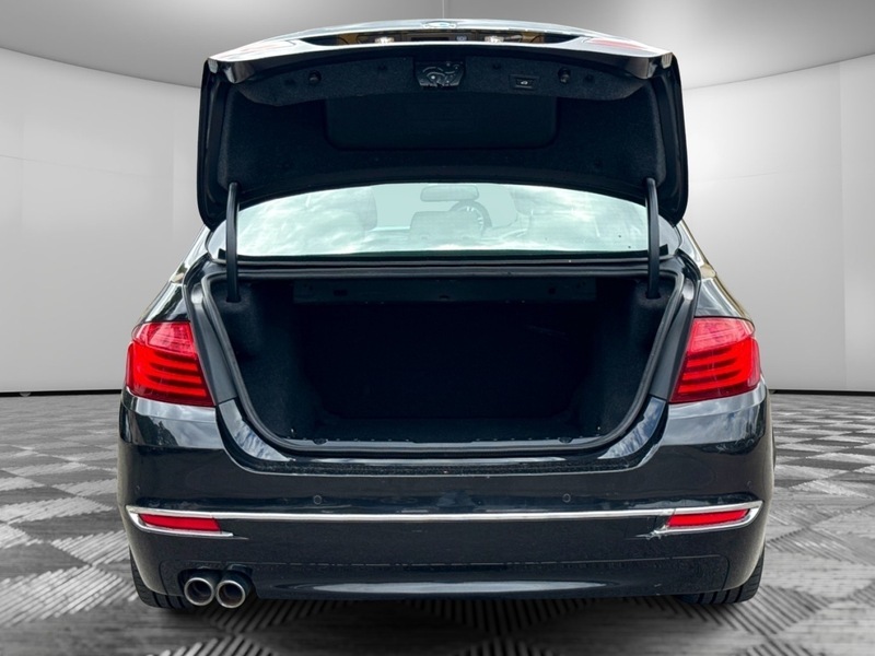 BMW 5 Series M Sport Grey #8