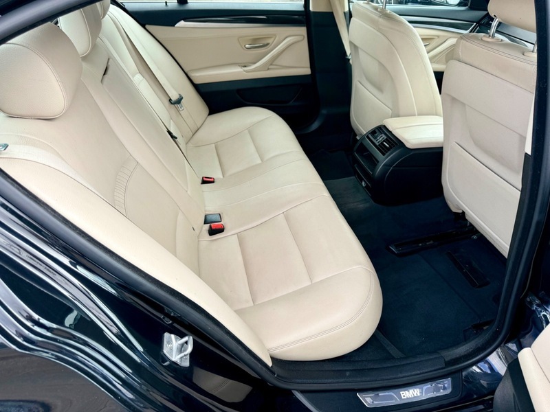 BMW 5 Series M Sport Grey #26