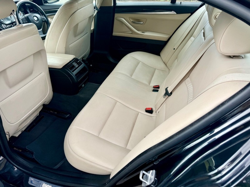BMW 5 Series M Sport Grey #27