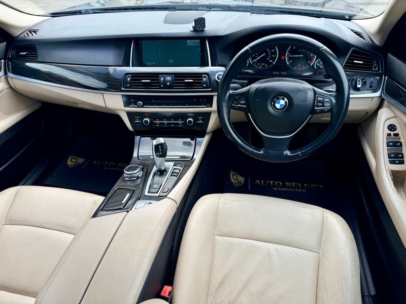 BMW 5 Series M Sport Grey #10