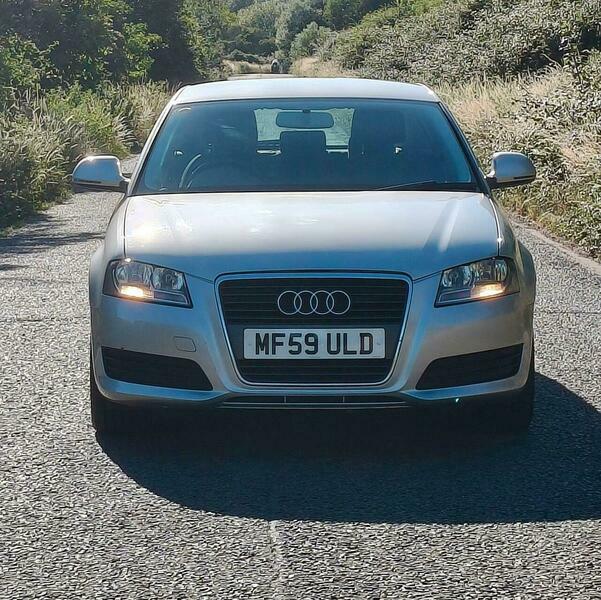 Audi A3 1.6 Technik Sportback Euro Silver #3