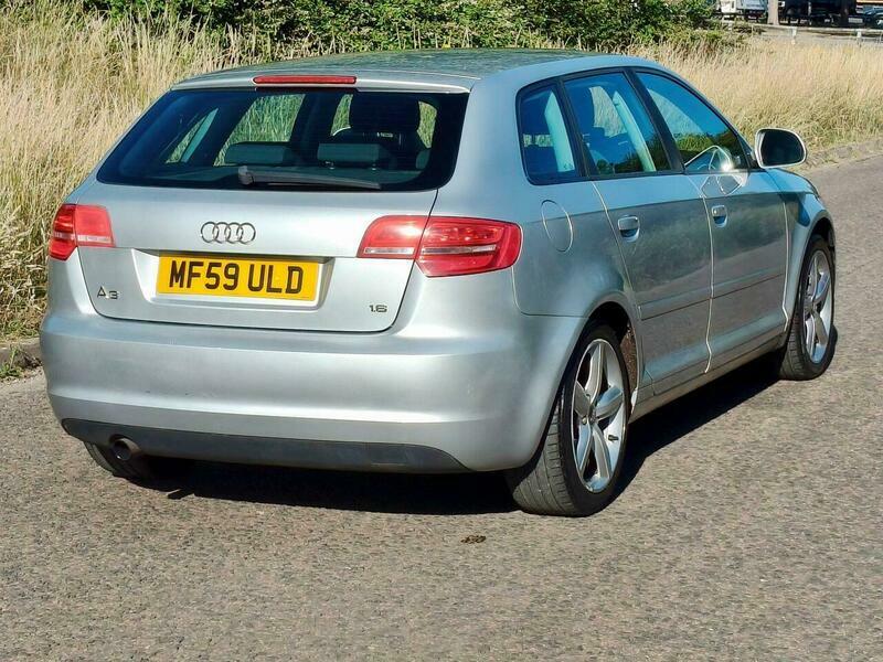 Audi A3 1.6 Technik Sportback Euro Silver #5