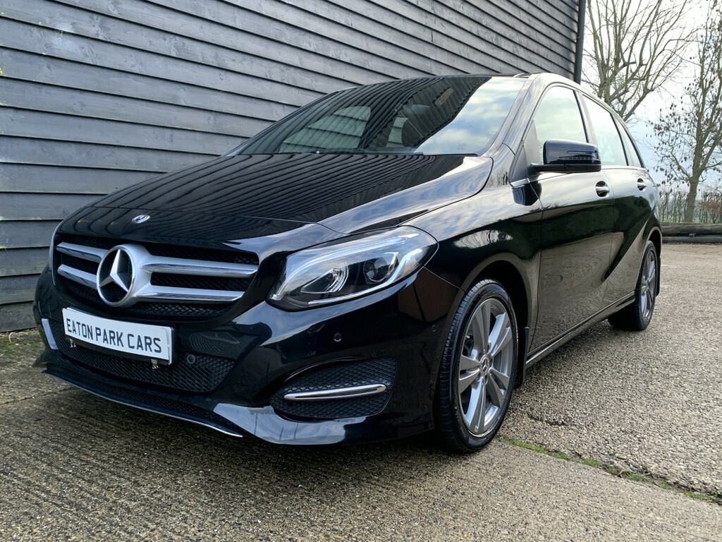 Mercedes-Benz B Class 1.6 B200 Exclusive Edition Plus Mpv 7 VE68OSC Black #2