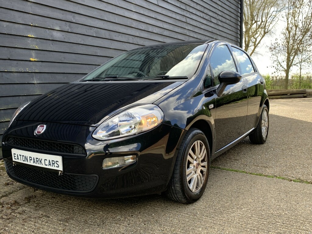 Fiat Punto 1.2 Punto 5-Door 1.2 8V 69Hp Pop Hatchback 2012 #3