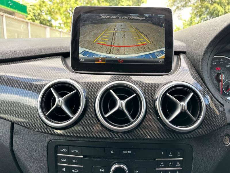 Mercedes-Benz B Class Drive Sport Premium 177 Bhp White #14