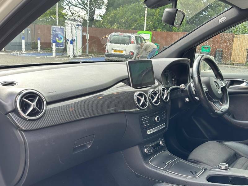 Mercedes-Benz B Class Drive Sport Premium 177 Bhp White #9