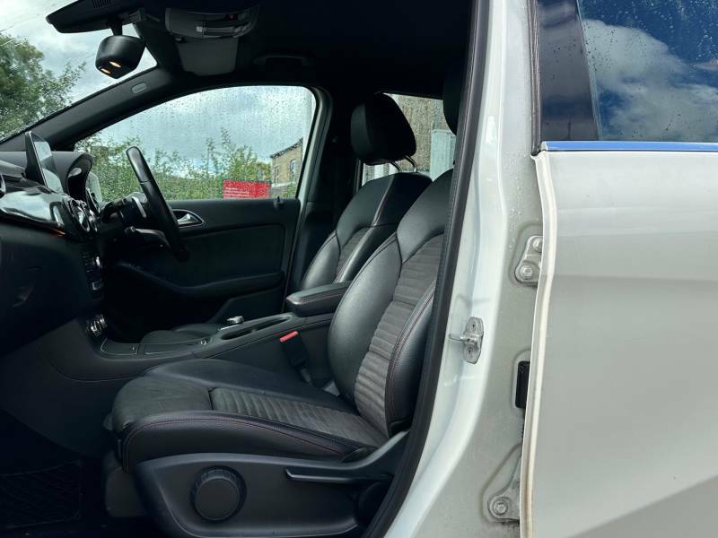 Mercedes-Benz B Class Drive Sport Premium 177 Bhp White #10