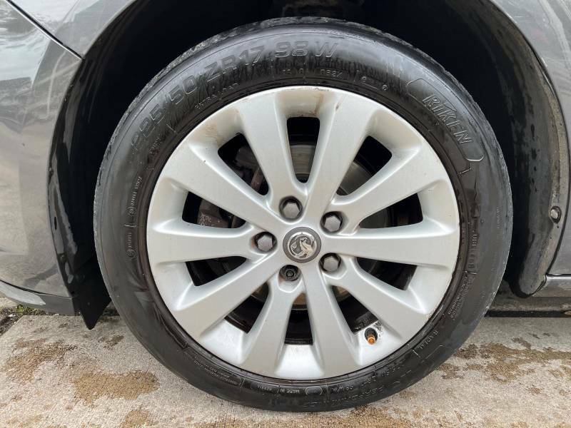 Vauxhall Astra 2.0 Cdti Se Sports Tourer Euro 5 Ss Grey #3