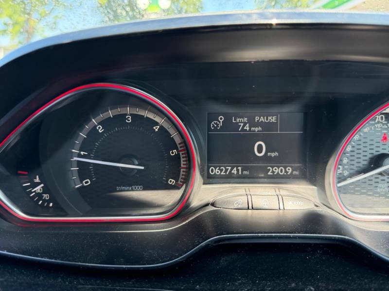 Peugeot 2008 1.6 Bluehdi Allure Euro 6 Ss #16