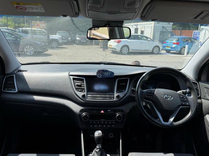 Hyundai Tucson Suv 1.6 Gdi Blue Drive S Suv Eur Beige #16