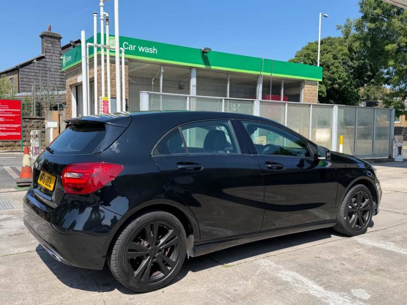 Mercedes-Benz A Class 1.5 A180d Sport Euro 6 Ss Black #4