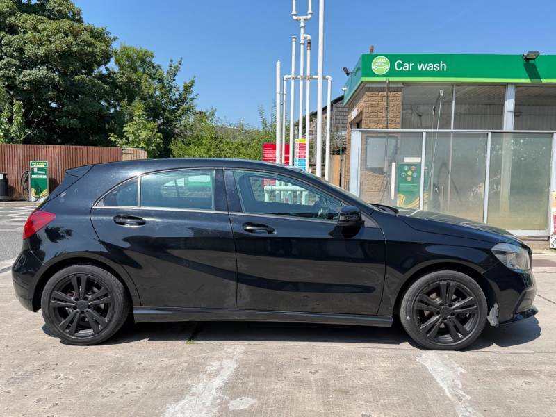 Mercedes-Benz A Class 1.5 A180d Sport Euro 6 Ss Black #2