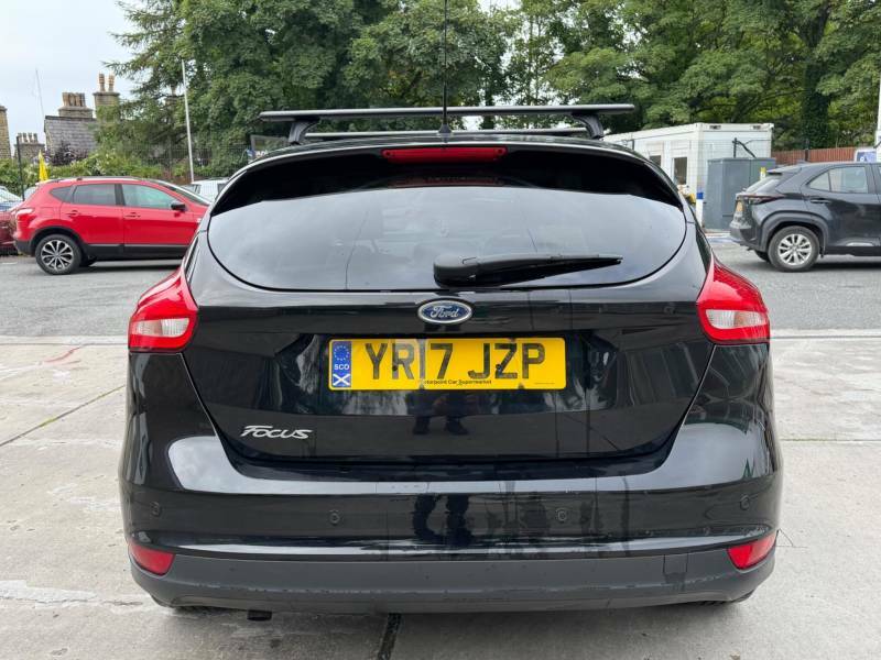 Ford Focus 1.5 Tdci Titanium Euro 6 Ss - 2017 17 YR17JZP Black #6