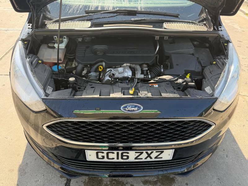 Ford Grand C-Max 1.5 Tdci Zetec Euro 6 Ss Black #2