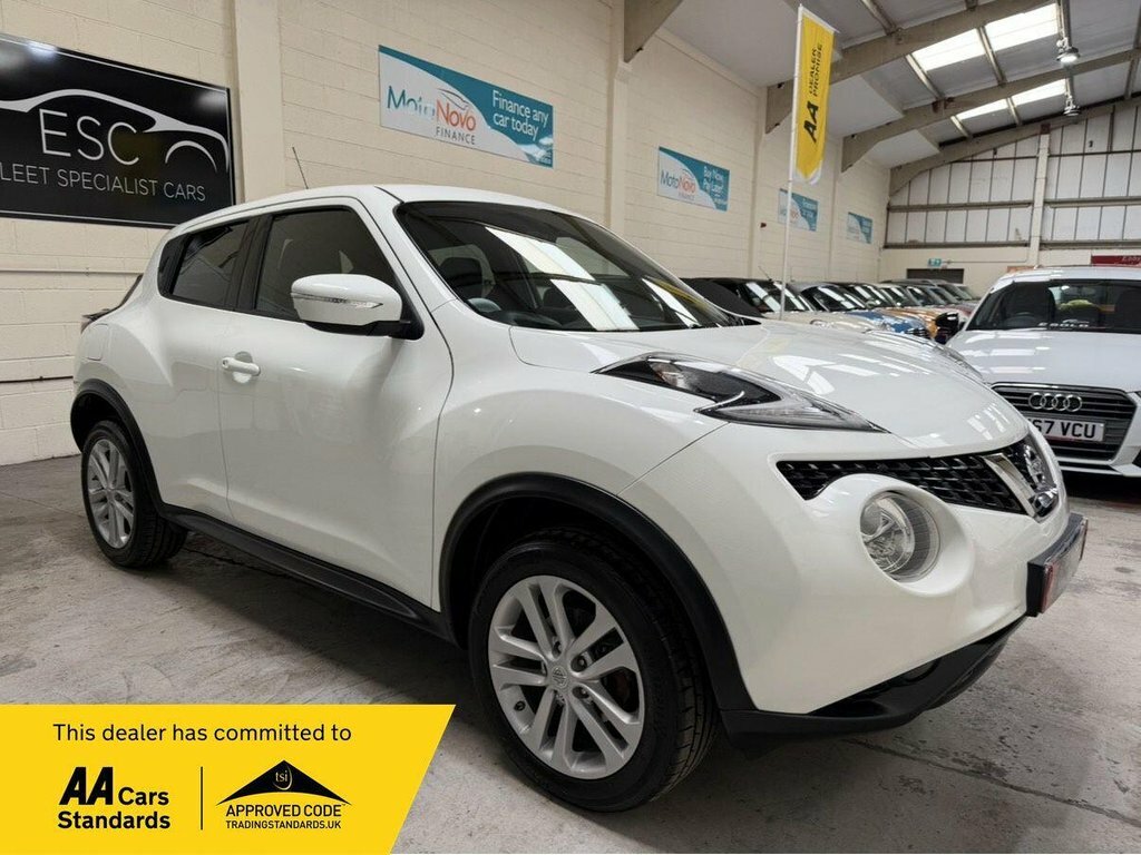 Nissan Juke 1.6L Acenta Premium White