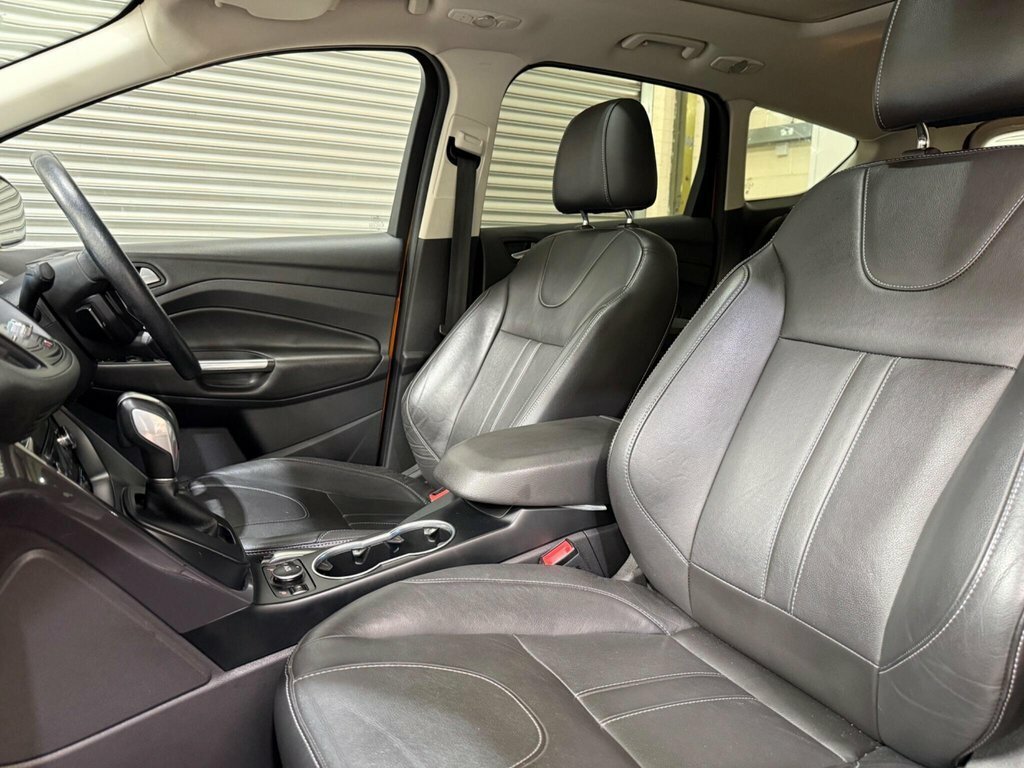 Ford Kuga 2L Titanium X Orange #3